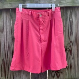 High waisted women’s vintage shorts size 6 pink retro bottoms classic